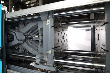 High Precision Plastic Injection Molding Machine